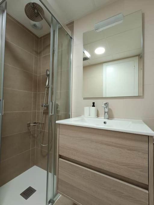 Апартаменти Nuevo Atico Toyo. Vistas Al Mar, Terraza, Solarium, Piscina, A/A, Wifi Y Garaje El Toyo Екстер'єр фото